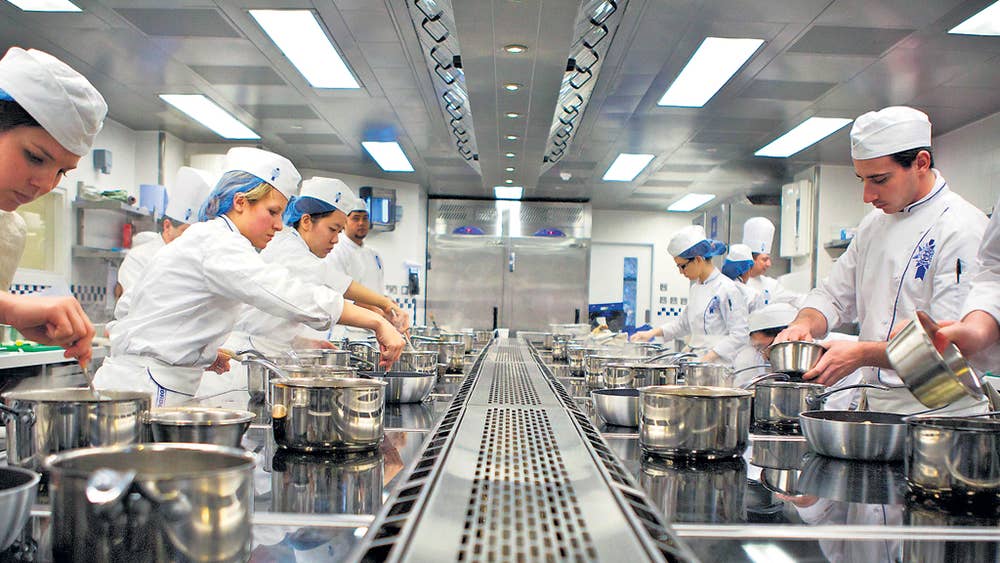 CARA DAFTAR KULIAH DI LE CORDON BLEU AUSTRALIA - Education Republic Pg 38 Culinary School 1 Fre - Education Republic