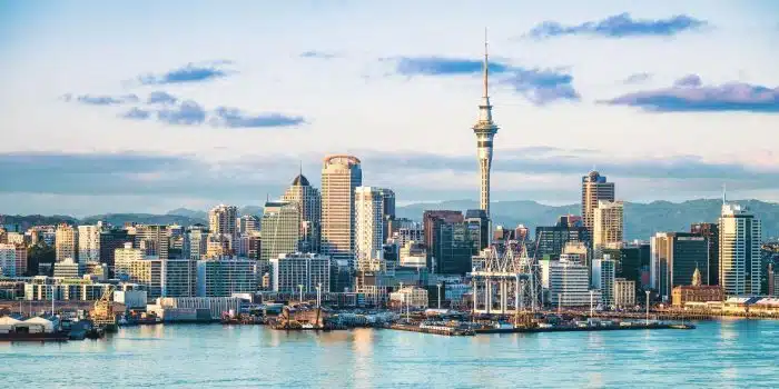 5 FAKTA MENARIK TENTANG NEW ZEALAND - Education Republic Acciona Licitador Preferente Del Sistema De Transporte De Auckland E1620198029314 - Education Republic