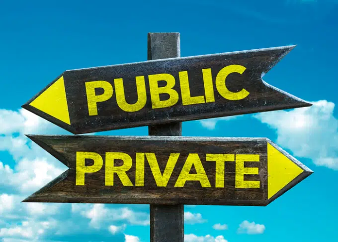 PUBLIC VS PRIVATE UNIVERSITIES - Education Republic Difference Between Public And Private College Lg E1644051551637 - Education Republic