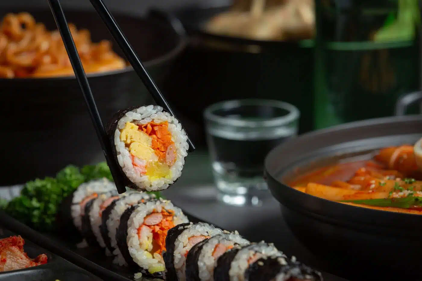 Top 10 Makanan Korea Selatan yang Wajib Kamu Coba - Education Republic Gimbap - Education Republic