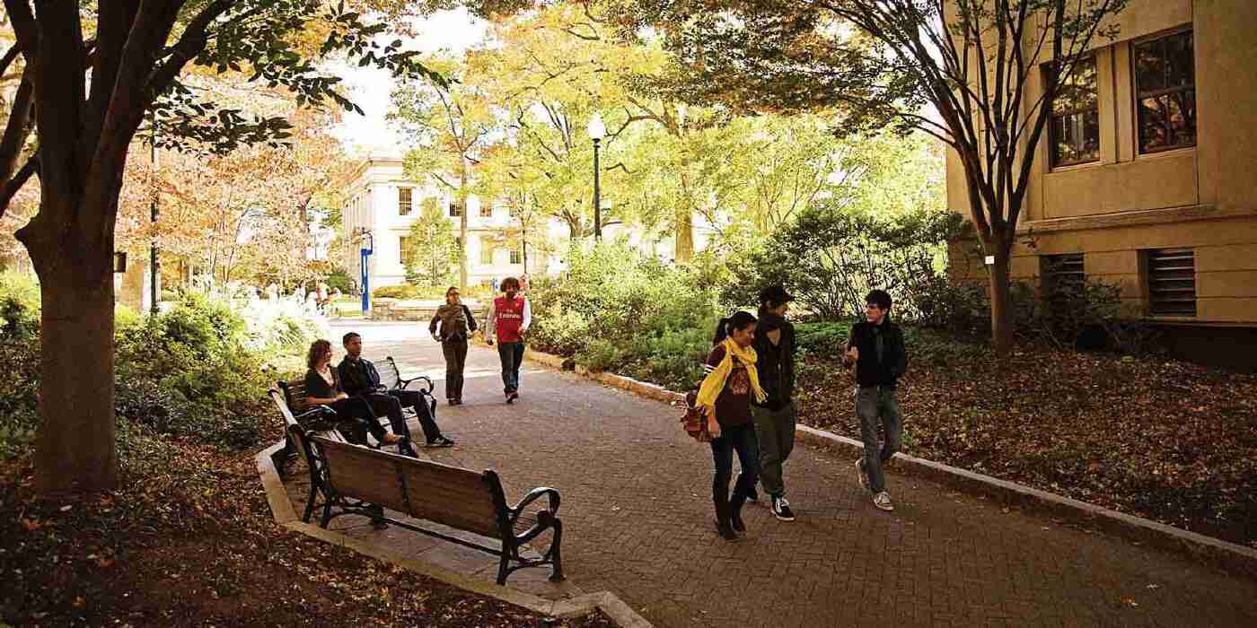 Cara Daftar & Biaya Kuliah American Collegiate DC 2023, USA - Education Republic Ac Dc 3 - Education Republic