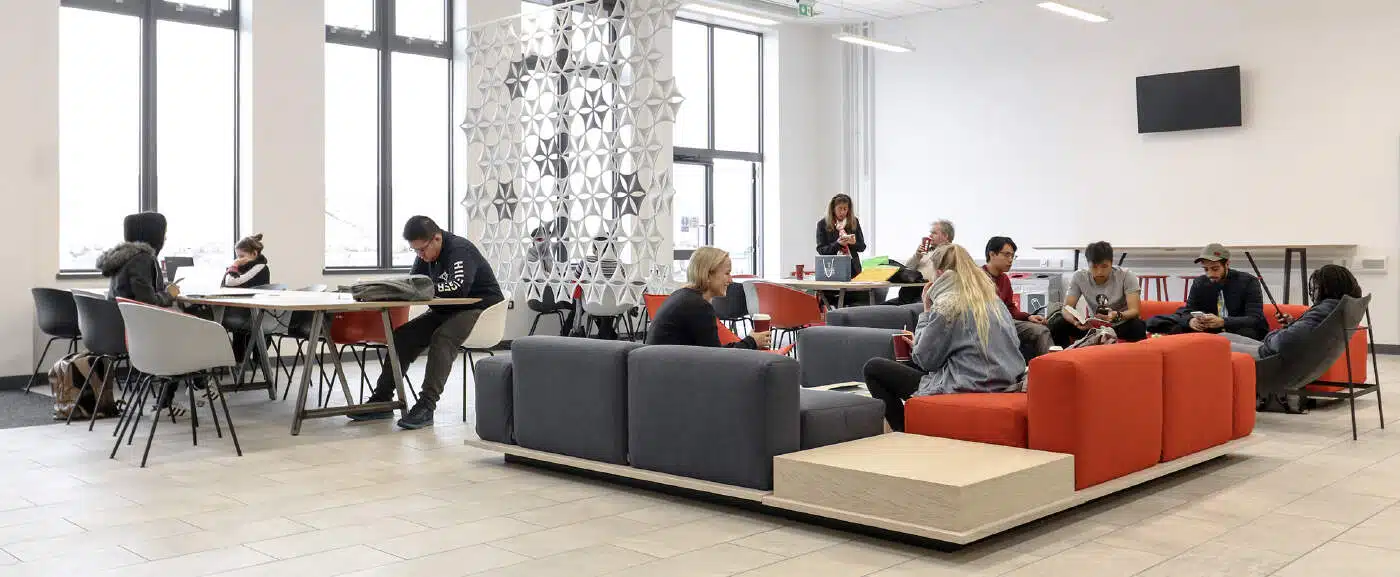 Cara Daftar dan Biaya Kuliah di The College Swansea University, Inggris - Education Republic Cara Daftar The College Swansea - Education Republic