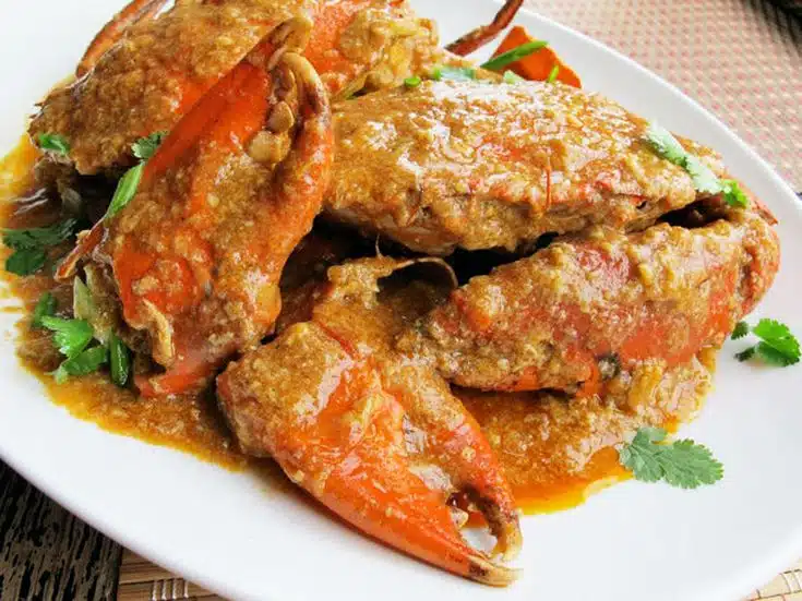 Top 10 Makanan Khas Singapura yang Wajib Kamu Coba - Education Republic Chili Crab - Education Republic