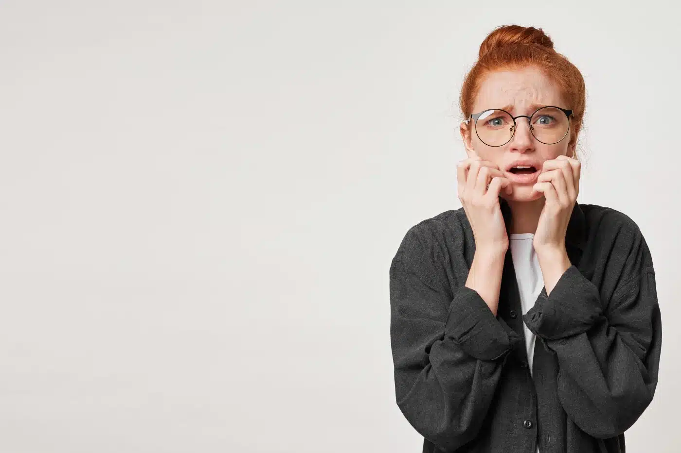 5 Tipe Mahasiswa yang Akan Kamu Temui di Jurusan Hukum - Education Republic Si Tidak Percaya Diri - Education Republic