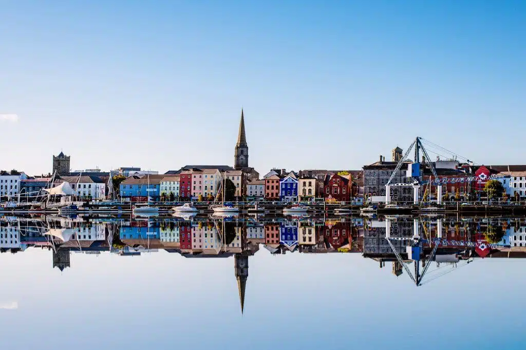 5 Kota di Irlandia dengan Peluang Kerja Tertinggi - Education Republic Waterford - Education Republic