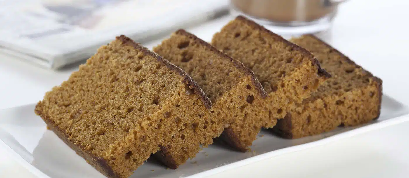 Top 10 Makanan Khas Belanda yang Wajib Kamu Coba - Education Republic Ontbijtkoek - Education Republic