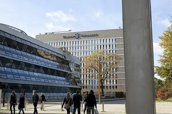 3 Universitas Terbaik di Belanda Untuk International Student - Education Republic Tilburg University - Education Republic