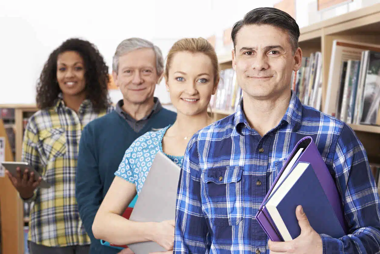 Mitos Seputar Kuliah Master - Education Republic Hanya Untuk Anak Muda - Education Republic