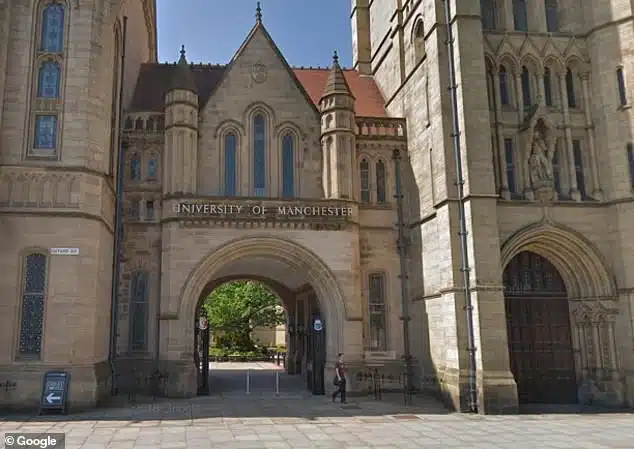 Syarat & Cara Daftar Kuliah di The University of Manchester 2023 - Education Republic List Of Foundation Programme - Education Republic