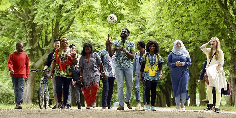 Kenapa Kamu Harus Kuliah di Teesside University? - Education Republic Keuntungan International Year One Program - Education Republic