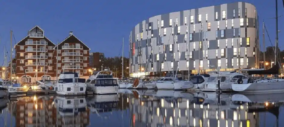 Syarat & Cara Daftar Kuliah di University of Suffolk 2023 - Education Republic Syarat Cara Daftar Kuliah Di University Of Suffolk 2023 - Education Republic