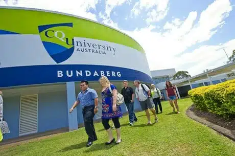 Syarat & Cara Daftar Kuliah di Central Queensland University (CQU) 2023 - Education Republic Cara Daftar Biaya Kuliah 5 - Education Republic
