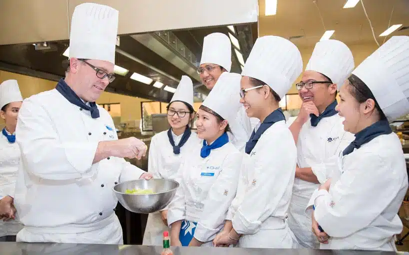 Cara Daftar & Beasiswa Kuliah di International College of Hotel Management 2023 - Education Republic Kurikulum Berkualitas - Education Republic