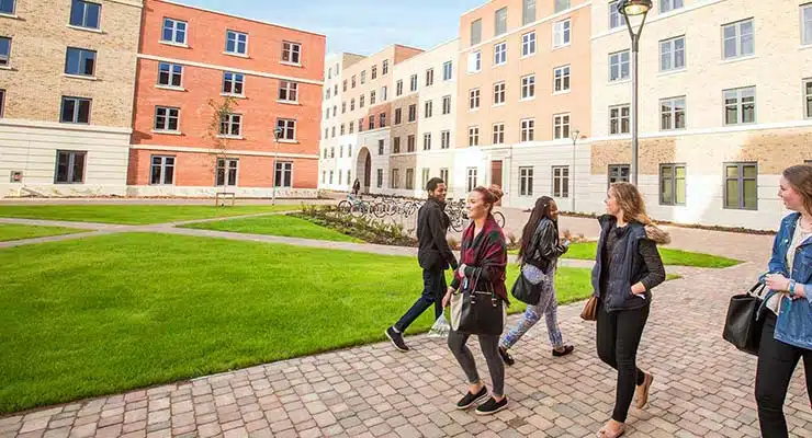 Syarat & Cara Daftar Kuliah di The College Swansea University 2023/2024 - Education Republic Tentang Swansea University - Education Republic