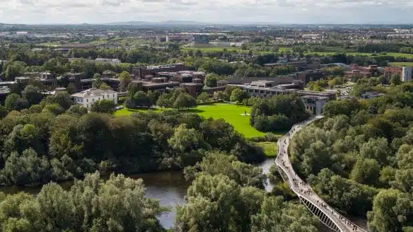 University of Limerick Naik Peringkat Jadi Kampus Top 500 Dunia - Education Republic Kurikulum Berkualitas 8 - Education Republic