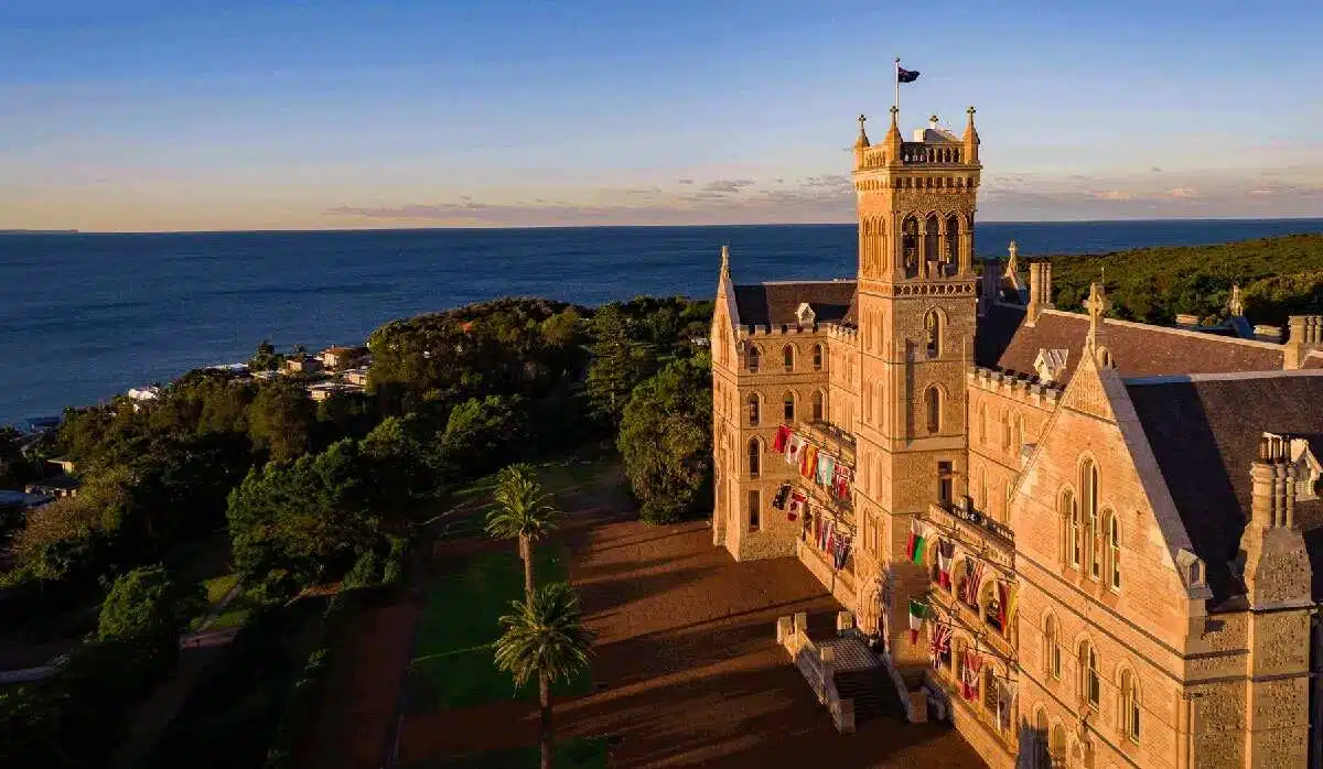 Syarat dan Cara Daftar Kuliah International College of Management Sydney 2024 - Education Republic Syarat Dan Cara Daftar Kuliah International College Of Management Sydney 2024 - Education Republic