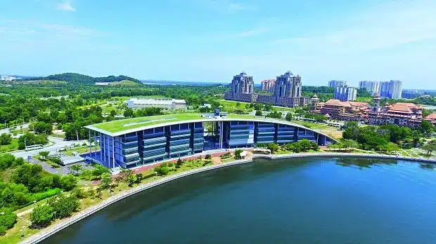 Keunggulan Heriot Watt University (HWU) di Malaysia - Education Republic Keunggulan Heriot Watt University Hwu Di Malaysia - Education Republic