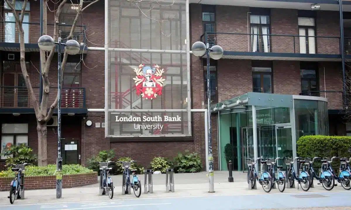 Beasiswa Kuliah di London South Bank University 2025 - Education Republic Beasiswa Kuliah London South Bank University 2025 - Education Republic