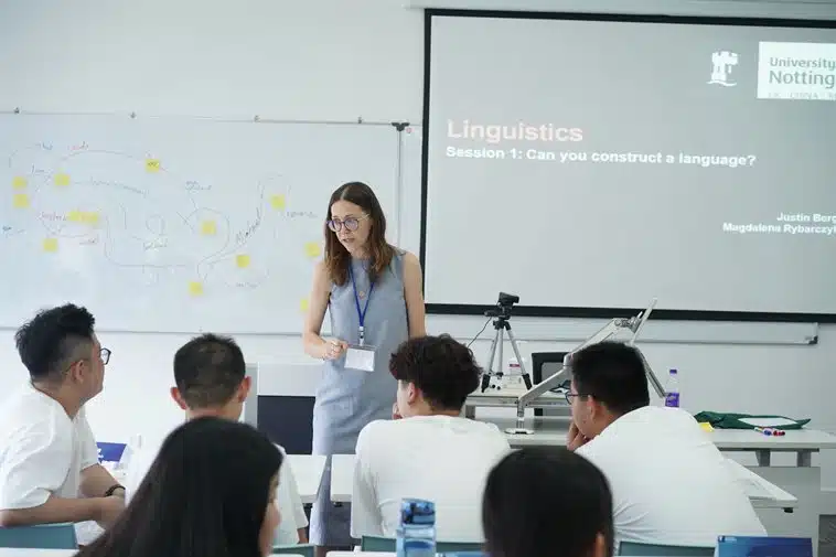 Admission dan Scholarship di UNNC: Kesempatan Emas untuk Pendidikan Kelas Dunia! - Education Republic 3 2 - Education Republic