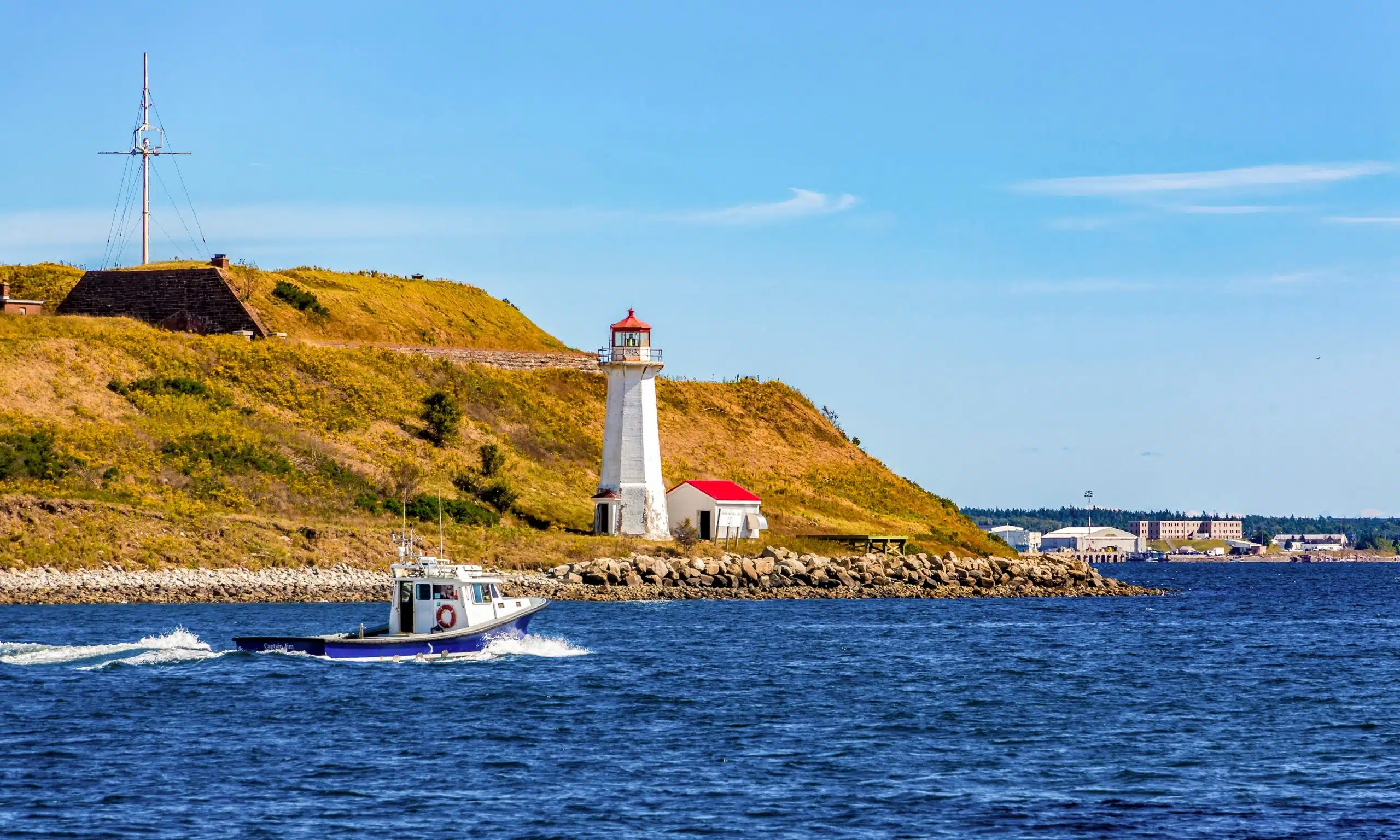 PART 2 : Kota-Kota Unik di Kanada yang Wajib Kamu Jelajahi Saat Study Abroad! - Education Republic Halifax Scaled - Education Republic