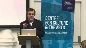 Film Wicked: Dari Panggung Broadway ke Film Layar Lebar, Simak Peluang Studi Performing Arts di Luar Negeri! - Education Republic 5 4 - Education Republic