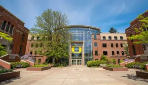 Kuliah Murah di US? Daftar University of Oregon dan Dapatkan Beasiswa Hingga $20,000/Tahun! - Education Republic 1 5 - Education Republic