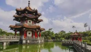 Jalur Beasiswa Masih Dibuka! Siap ke Taiwan 2025?: Kesempatan Kuliah dengan Beasiswa Hingga 4 Tahun! - Education Republic Taiwan City - Education Republic