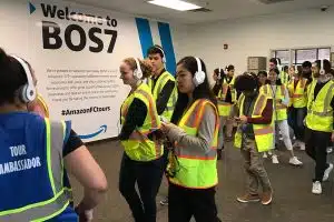Bedah Hult Business School 2026: Ranking Dunia, Fasilitas, Biaya Kuliah & Student Life Multikultural di Sekolah Bisnis Paling Global - Education Republic Student Life Hult Business School Boston 2026 Educationrepublic - Education Republic