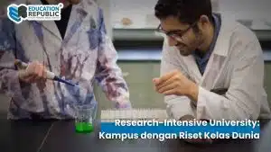 10 Alasan Masuk McMaster University Canada 2026: Ranking Dunia, Riset Kelas Global & Peluang Karier Internasional - Education Republic Research Intensive University Di Kanada Mcmaster Health Sciences Engineering Ai Education Republic - Education Republic