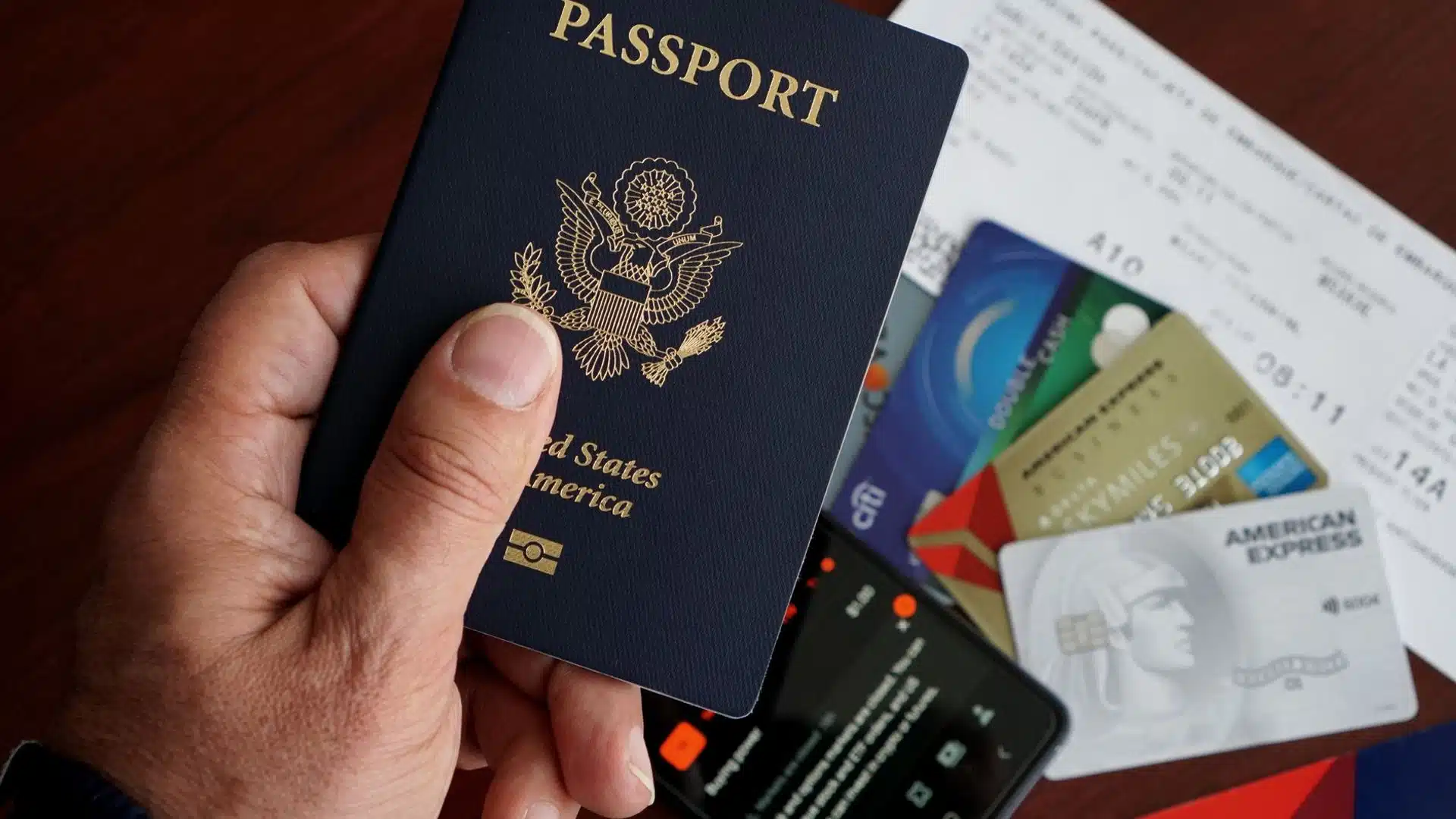 Visa Pelajar Kanada Makin Sulit Lolos? Ini Faktor yang Dinilai pada 2026 - Education Republic Checklist Dokumen Aplikasi Visa Pelajar Kanada Untuk Mahasiswa Indonesia 2026 - Study Permit Kanada Ditolak