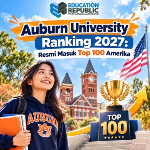 Mahasiswi Di Depan Kampus Auburn University Dengan Piala Top 100, Menggambarkan Ranking Auburn University 2027 Di Amerika Serikat.