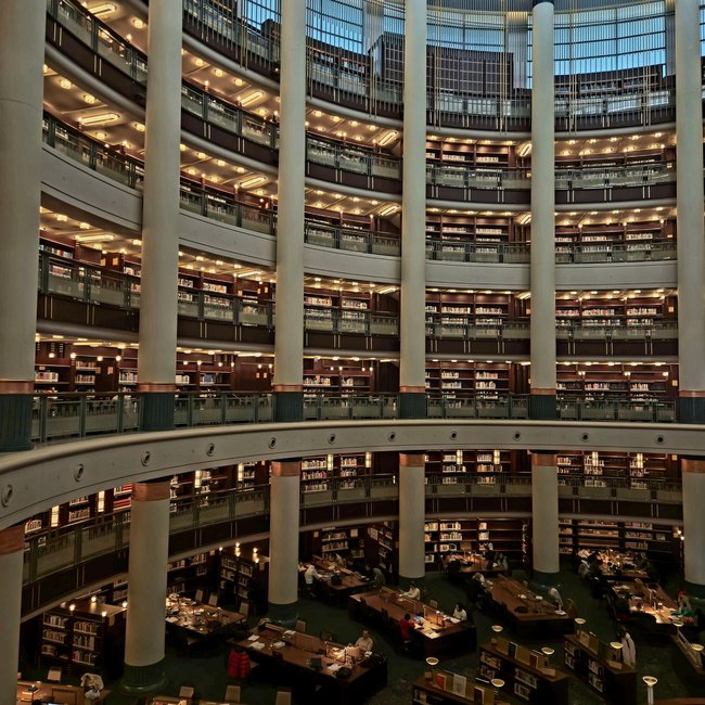 Kuliah di Macquarie University 2027: Ranking, Jurusan & Biaya - Education Republic Perpustakaan Modern Universitas Di Sydney Untuk Mahasiswa Internasional